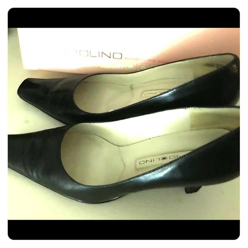 Bandolino black leather shoes